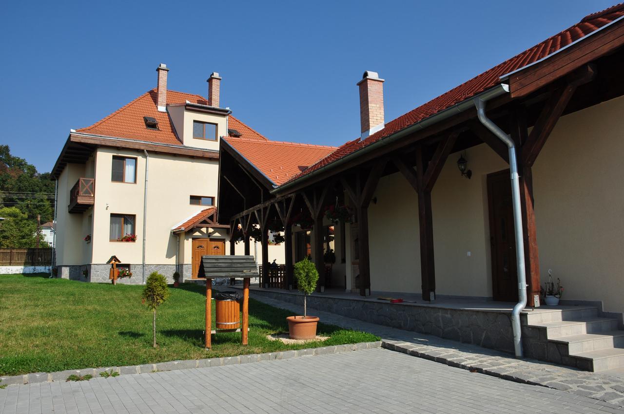 Vila Anna Malnas Bai Buitenkant foto