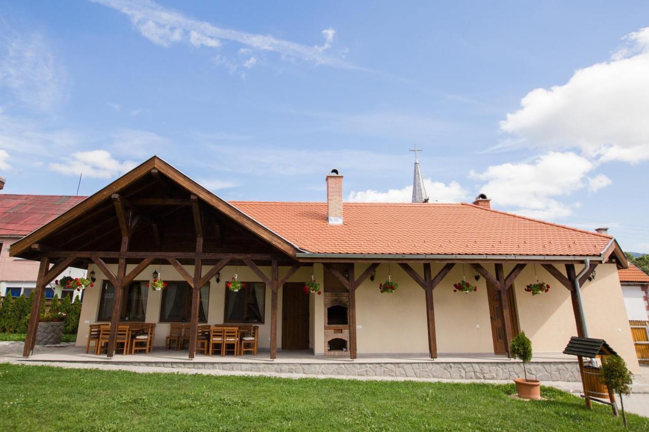 Vila Anna Malnas Bai Buitenkant foto